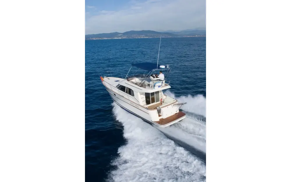 slider 2 ACM Excellence 38