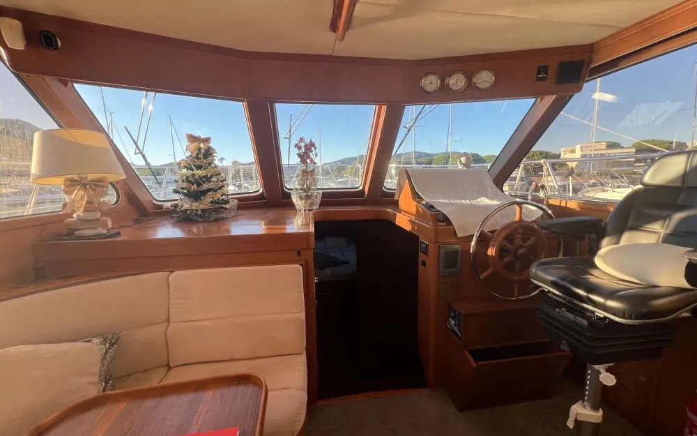 slider 15 Adagio  48 Sundeck