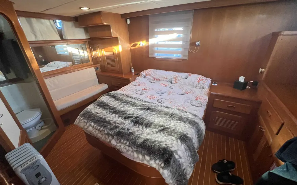 slider 18 Adagio  48 Sundeck