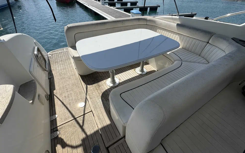 slider 7 Airon Marine 43 T-top