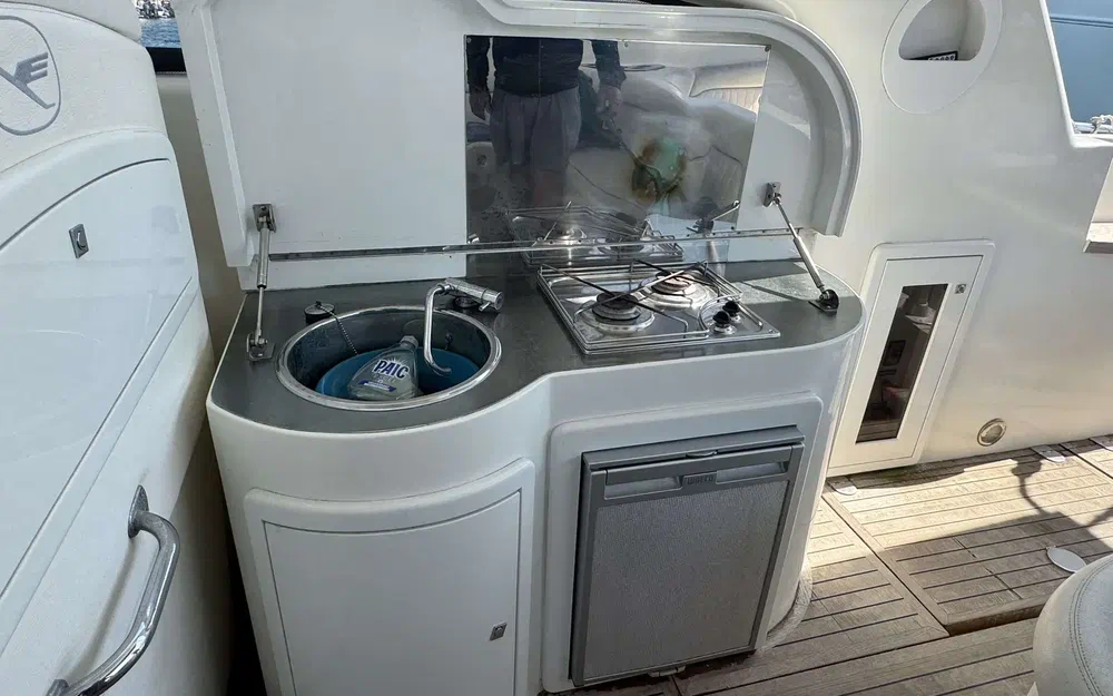 slider 8 Airon Marine 43 T-top