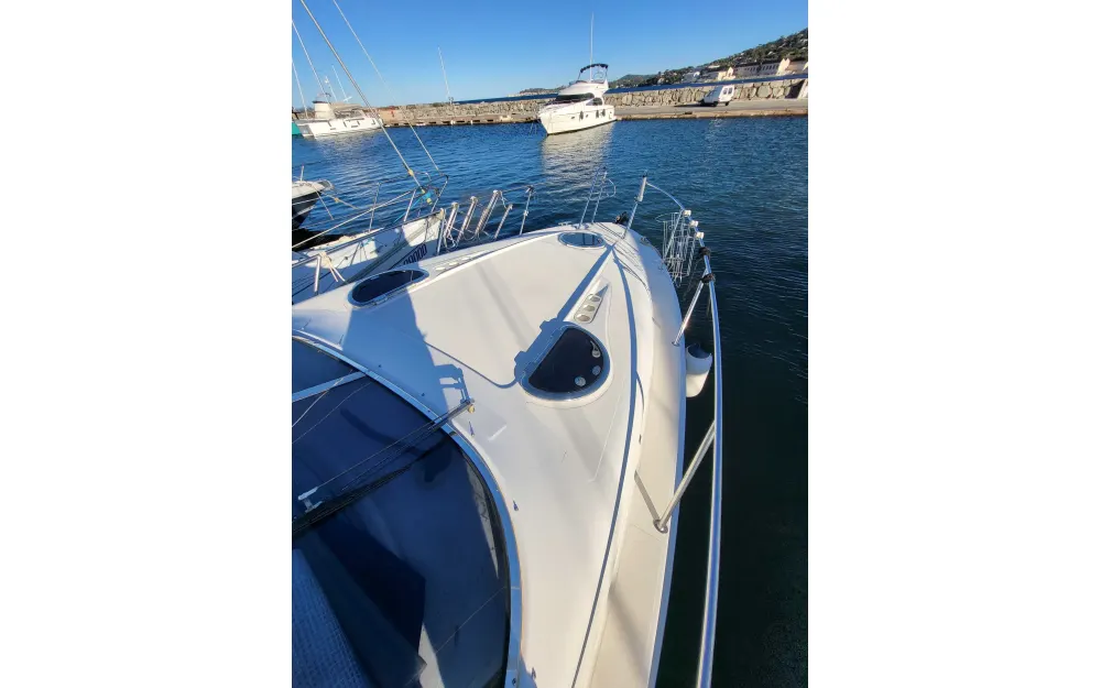 slider 2 Bavaria BMB 300 Sport