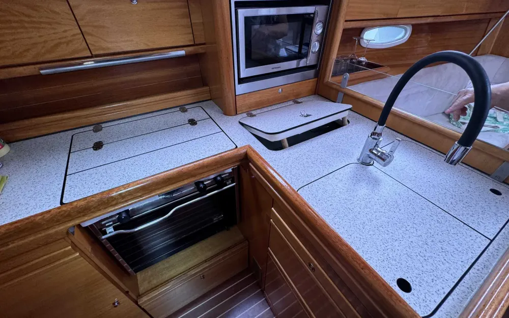 slider 19 Bavaria Cruiser 34