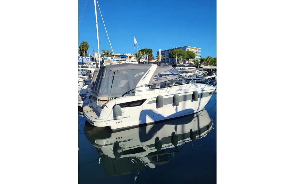 slider 0 Bavaria BMB 300 Sport