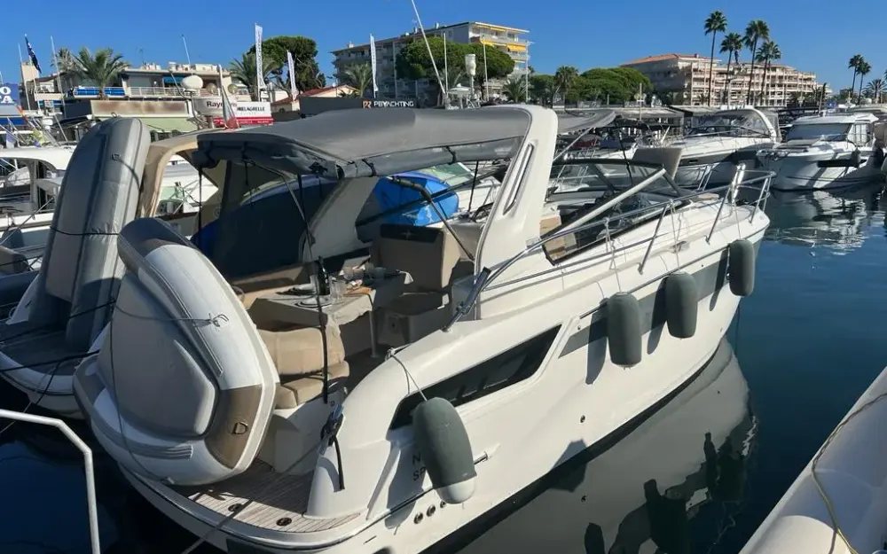 slider 4 Bavaria BMB 300 Sport