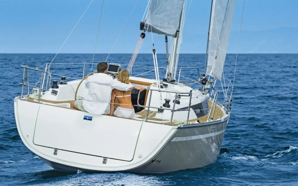 slider 9 Bavaria Cruiser 34