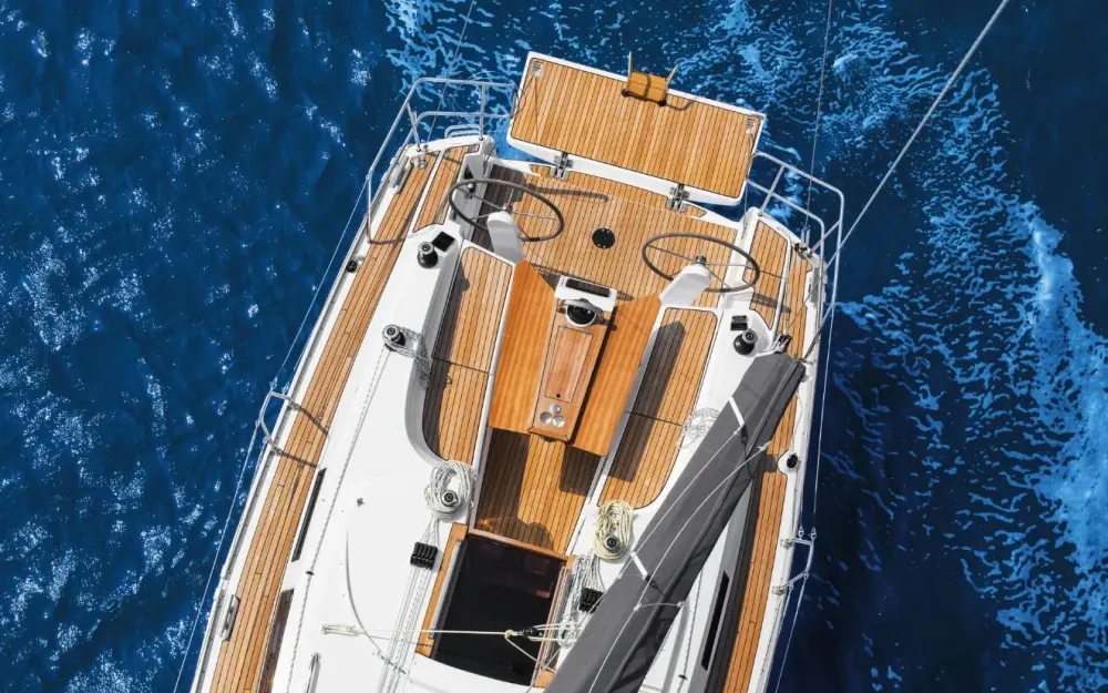 slider 7 Bavaria Cruiser 34