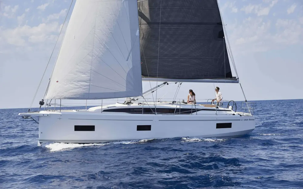 slider 12 Bavaria C38