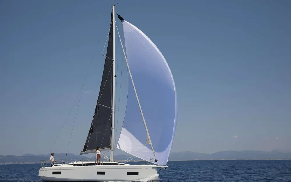 slider 16 Bavaria C38