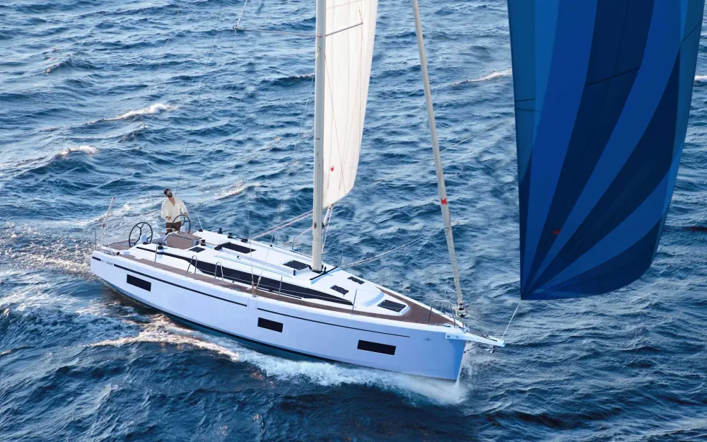 slider 5 Bavaria C38