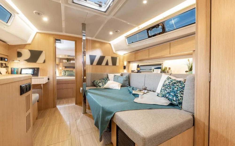 slider 17 Bavaria C42