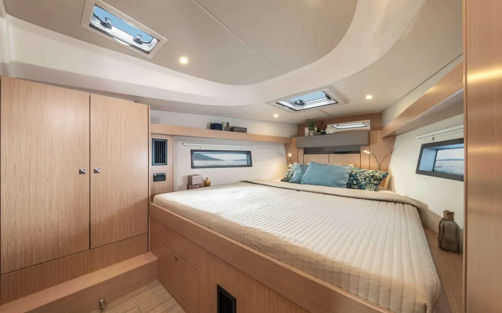 slider 18 Bavaria C42