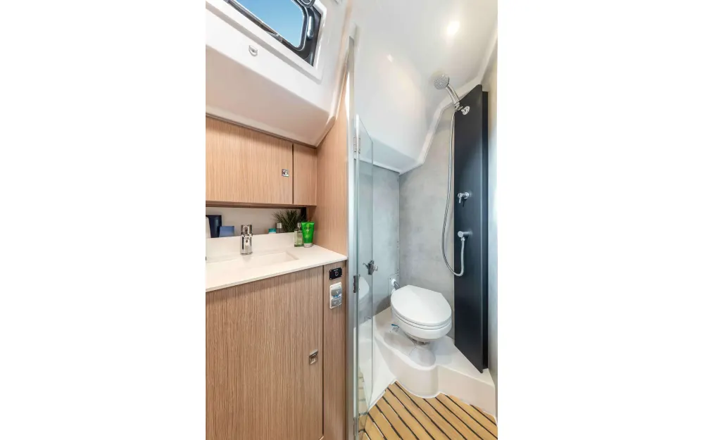 slider 19 Bavaria C42