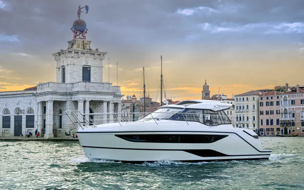 slider 2 Bavaria  35