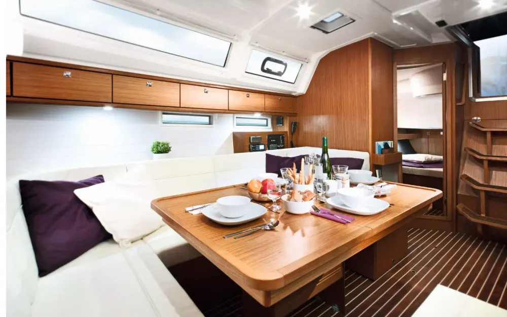 slider 9 Bavaria Cruiser 46