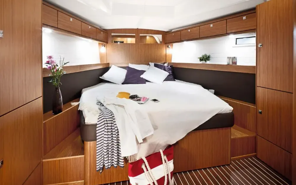 slider 12 Bavaria Cruiser 46