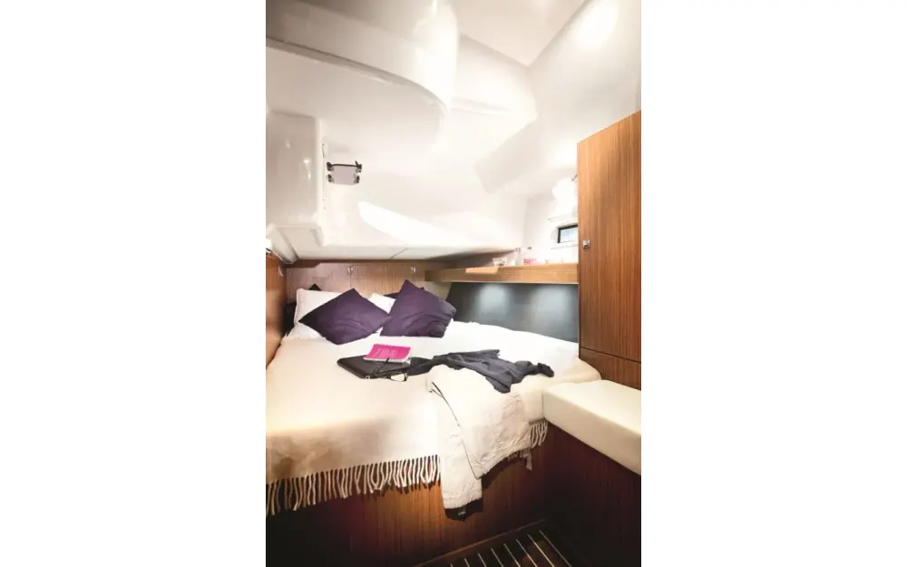 slider 13 Bavaria Cruiser 46