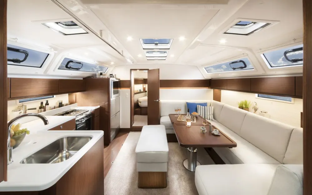 slider 17 Bavaria Cruiser 46