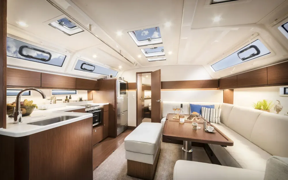 slider 18 Bavaria Cruiser 46