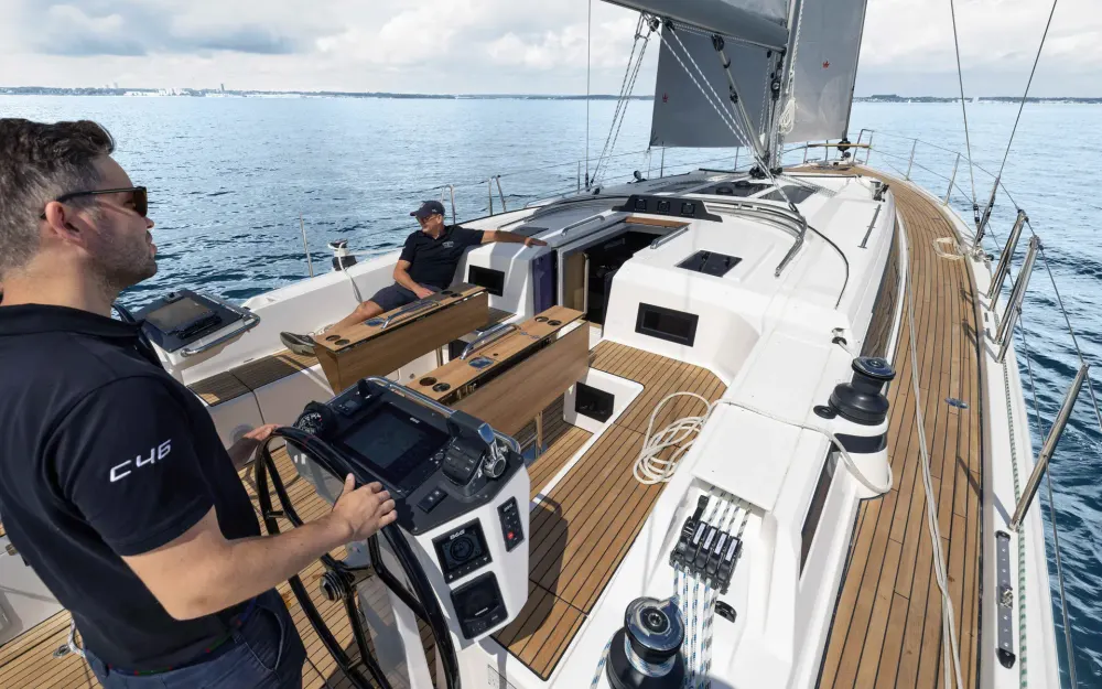 slider 6 Bavaria C46