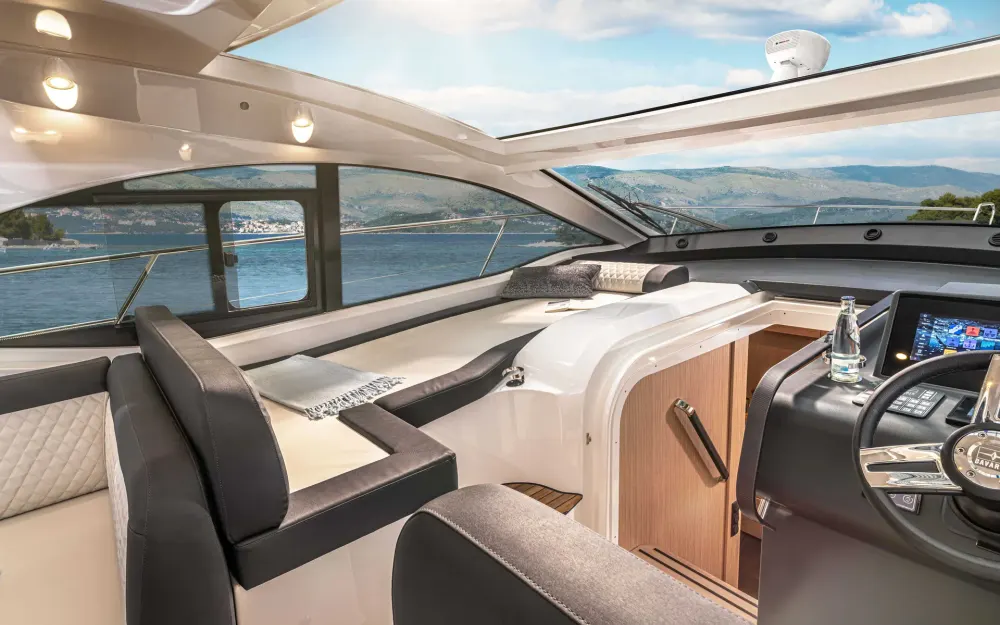 slider 12 Bavaria SR41