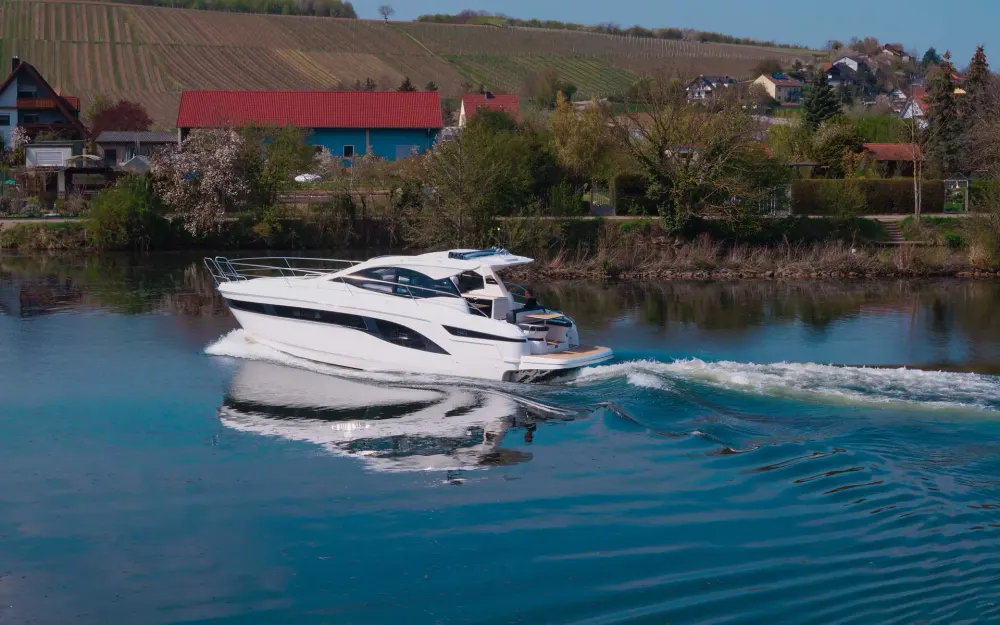slider 3 Bavaria SR41
