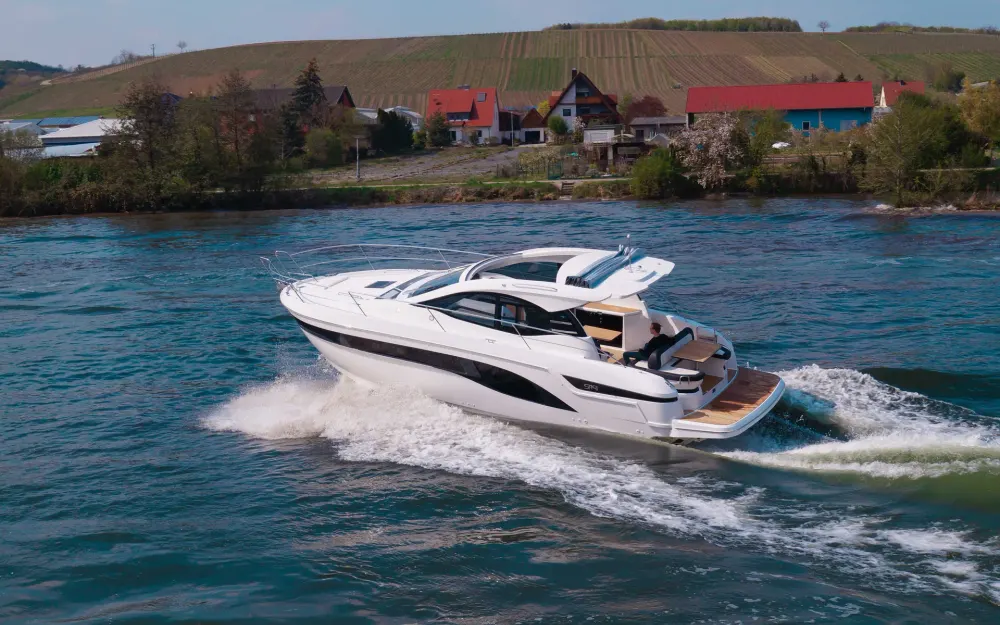 slider 4 Bavaria SR41