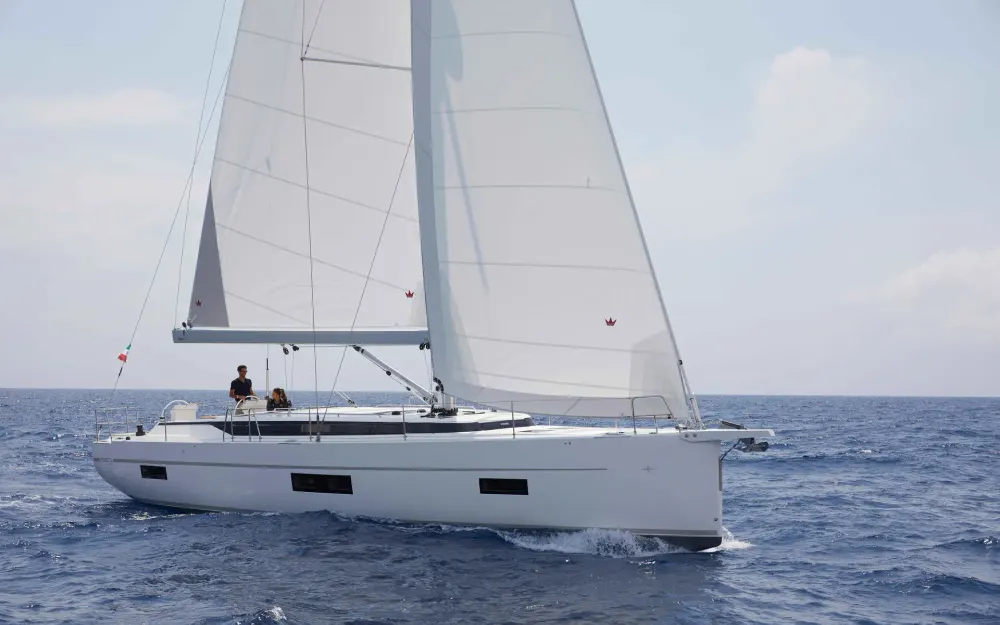 slider 5 Bavaria C50