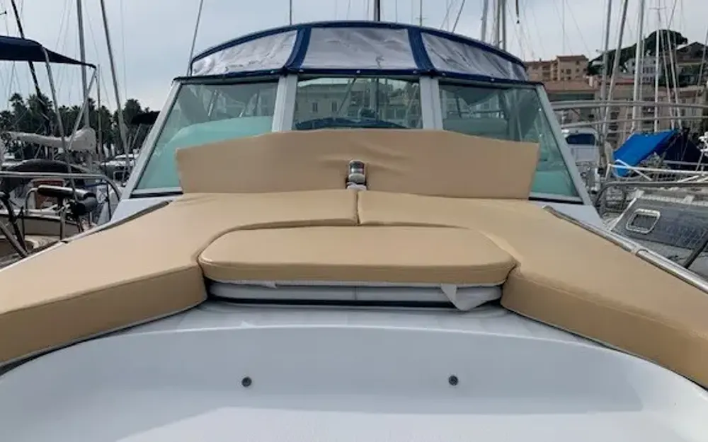 slider 4 Beneteau Ombrine 800