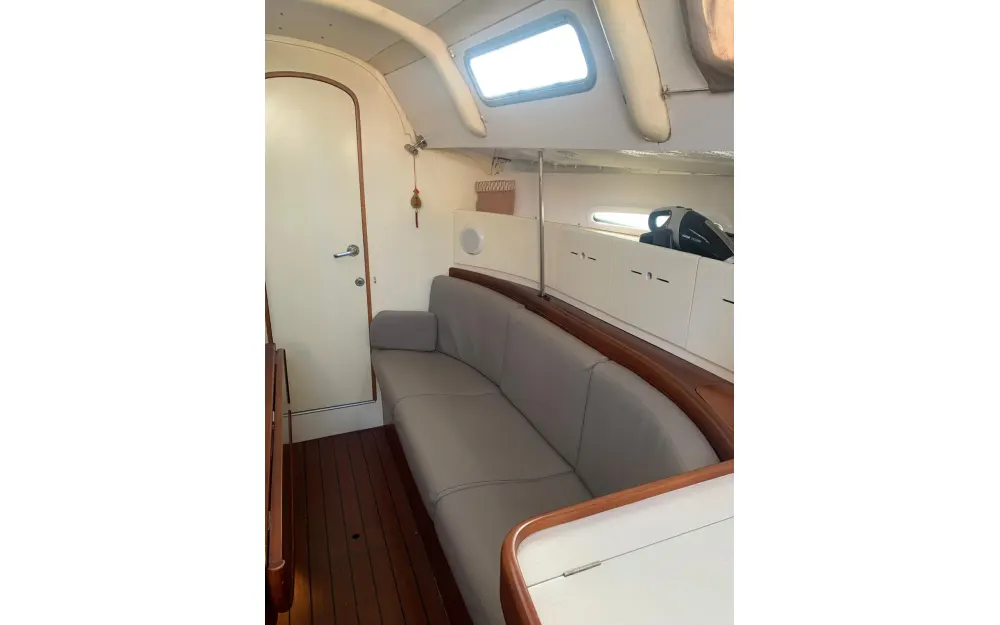 slider 18 Beneteau First 40.7