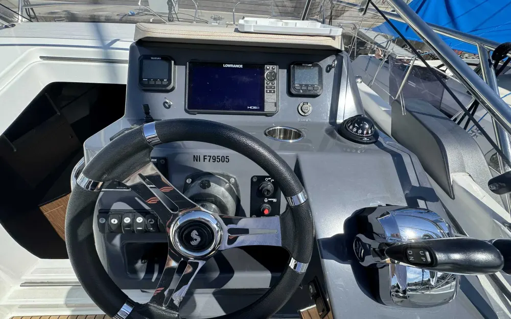 slider 10 Beneteau Flyer 8.8 SUNdeck