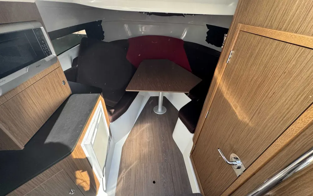 slider 15 Beneteau Flyer 8.8 SUNdeck