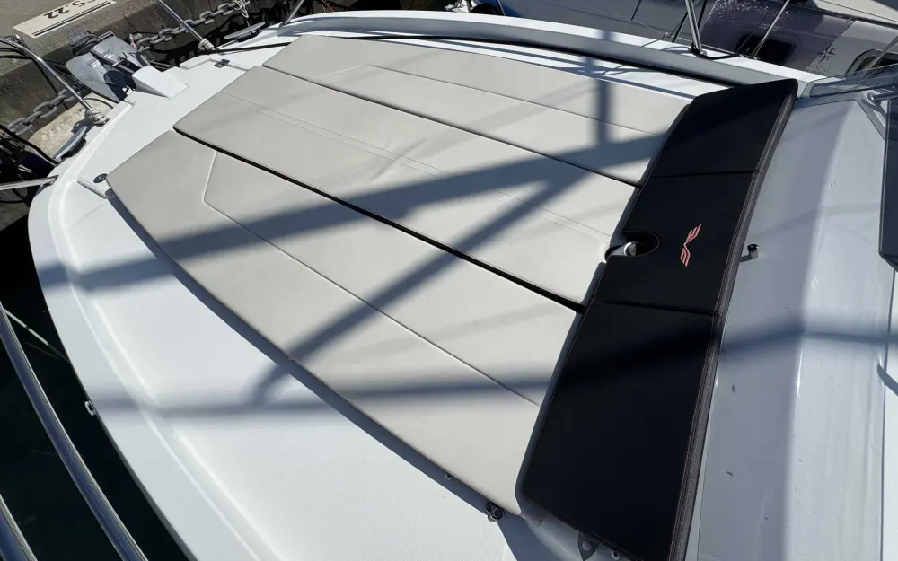 slider 3 Beneteau Flyer 8.8 SUNdeck