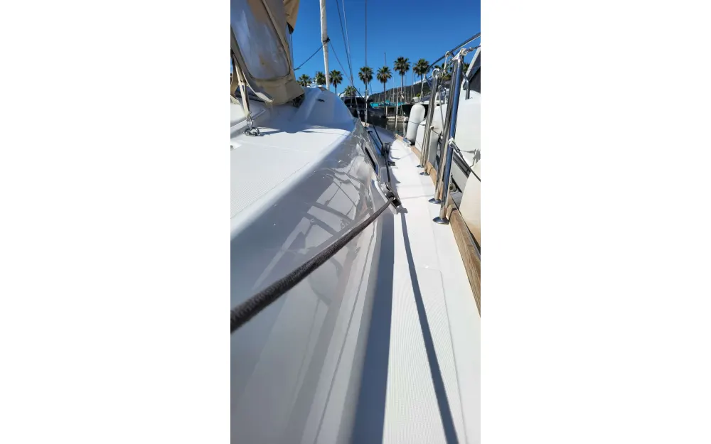 slider 12 Beneteau Oceanis 40