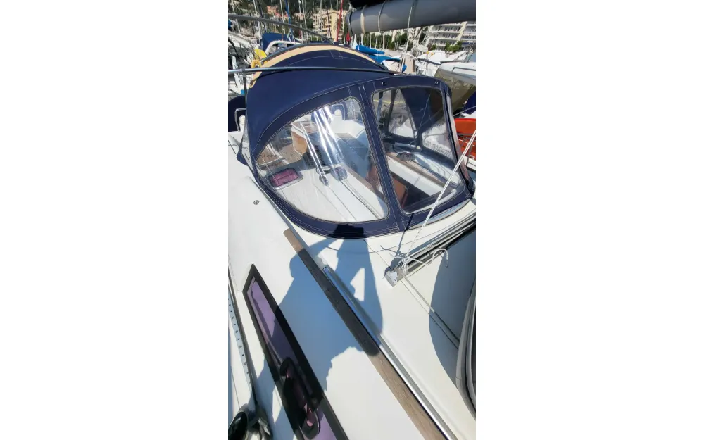 slider 13 Beneteau Oceanis 40