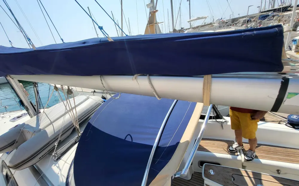 slider 16 Beneteau Oceanis 40