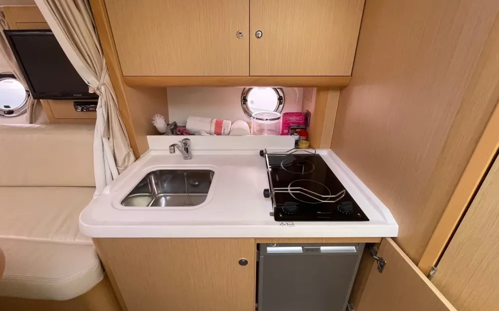 slider 14 Beneteau Gran Turismo 34