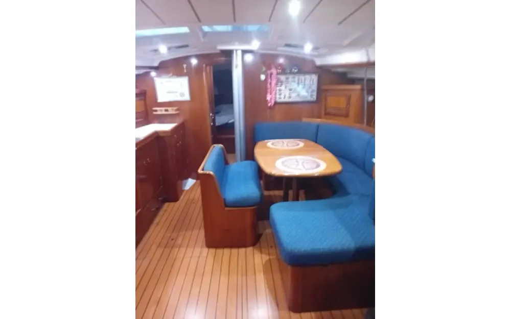 slider 10 Beneteau Oceanis 473
