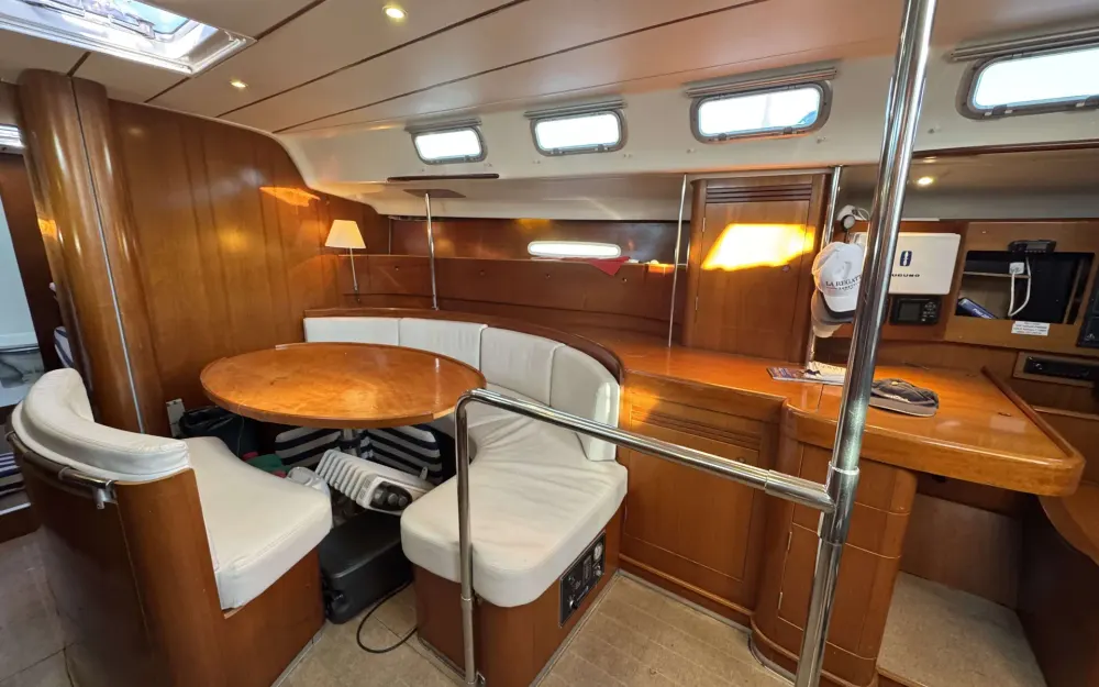 slider 19 Beneteau First 47.7