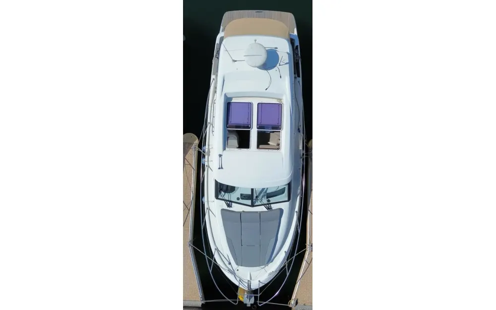 slider 1 Beneteau Antares 30