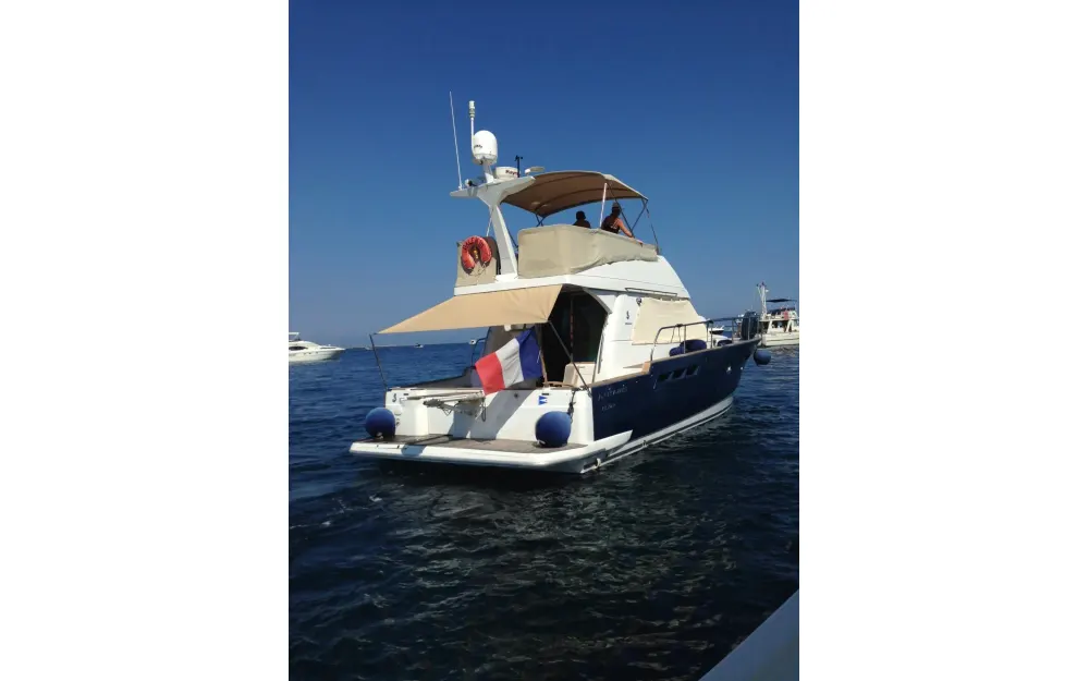 slider 0 Beneteau Antares 13.80