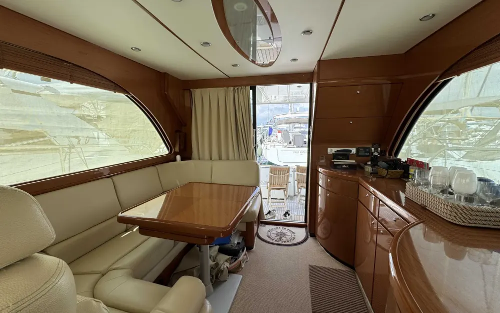 slider 5 Beneteau Antares 13.80