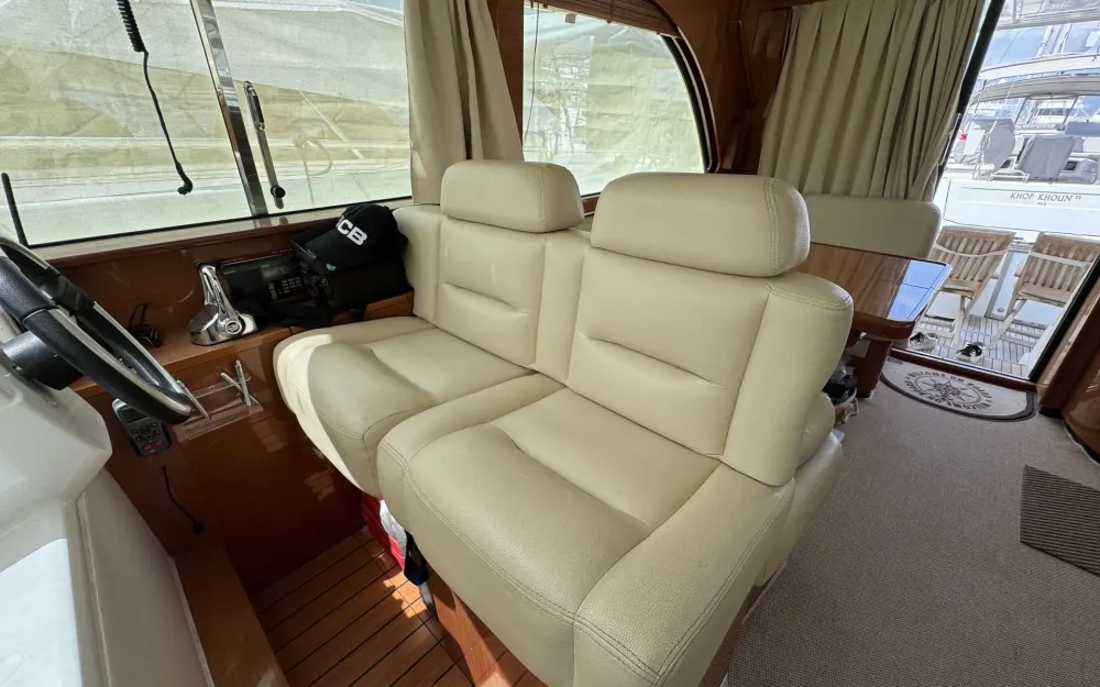slider 8 Beneteau Antares 13.80