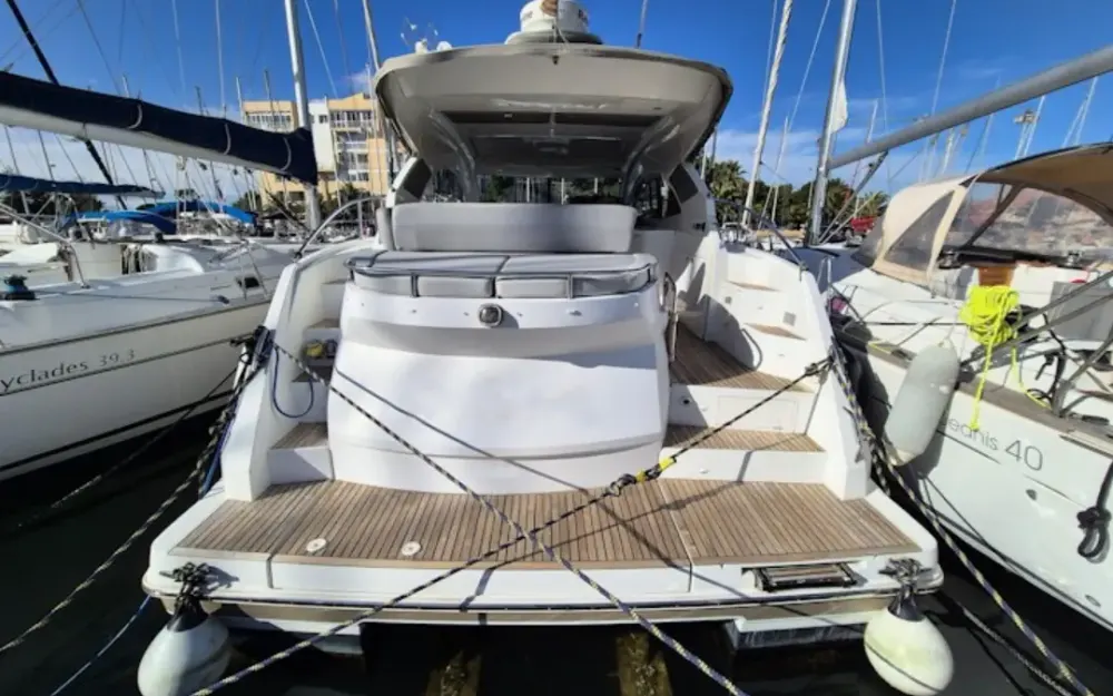 slider 1 Beneteau Monte Carlo 42