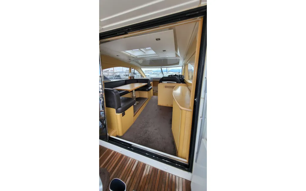 slider 11 Beneteau Monte Carlo 47 HT