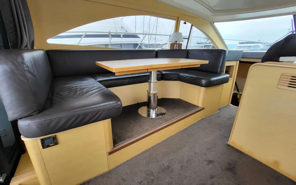 slider 12 Beneteau Monte Carlo 47 HT
