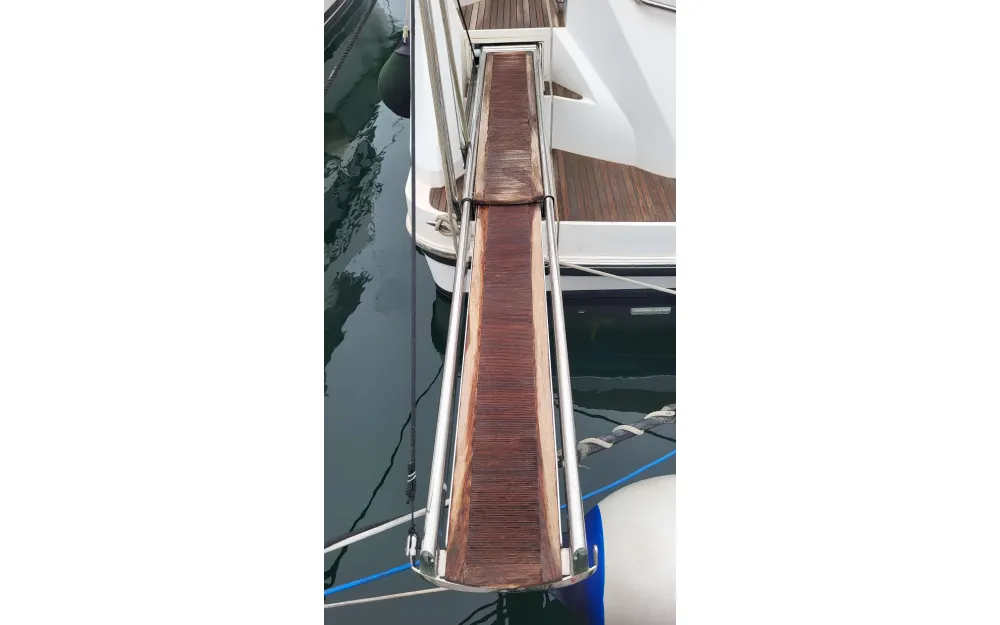slider 3 Beneteau Monte Carlo 47 HT