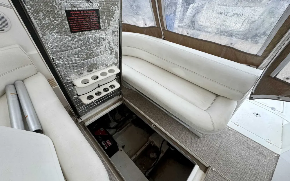slider 19 Cruisers Yachts  3075 Express