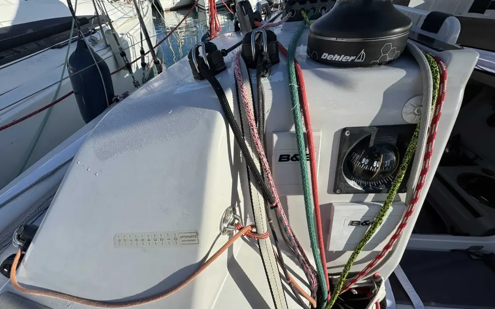 slider 5 Dehler  30 One Design
