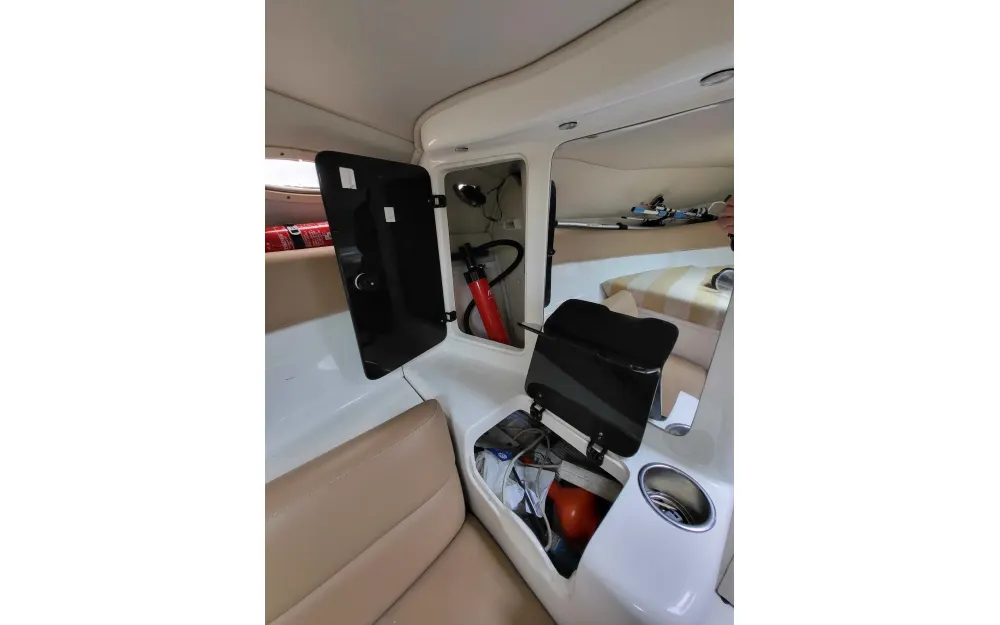 slider 16 Doral  245 Escape - null